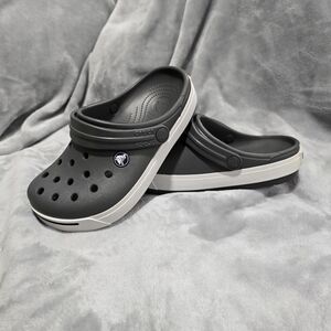 Crocs Crocband Gray White Clogs Slip On Shoes Juniors 2 Unisex Kids Youth EUC